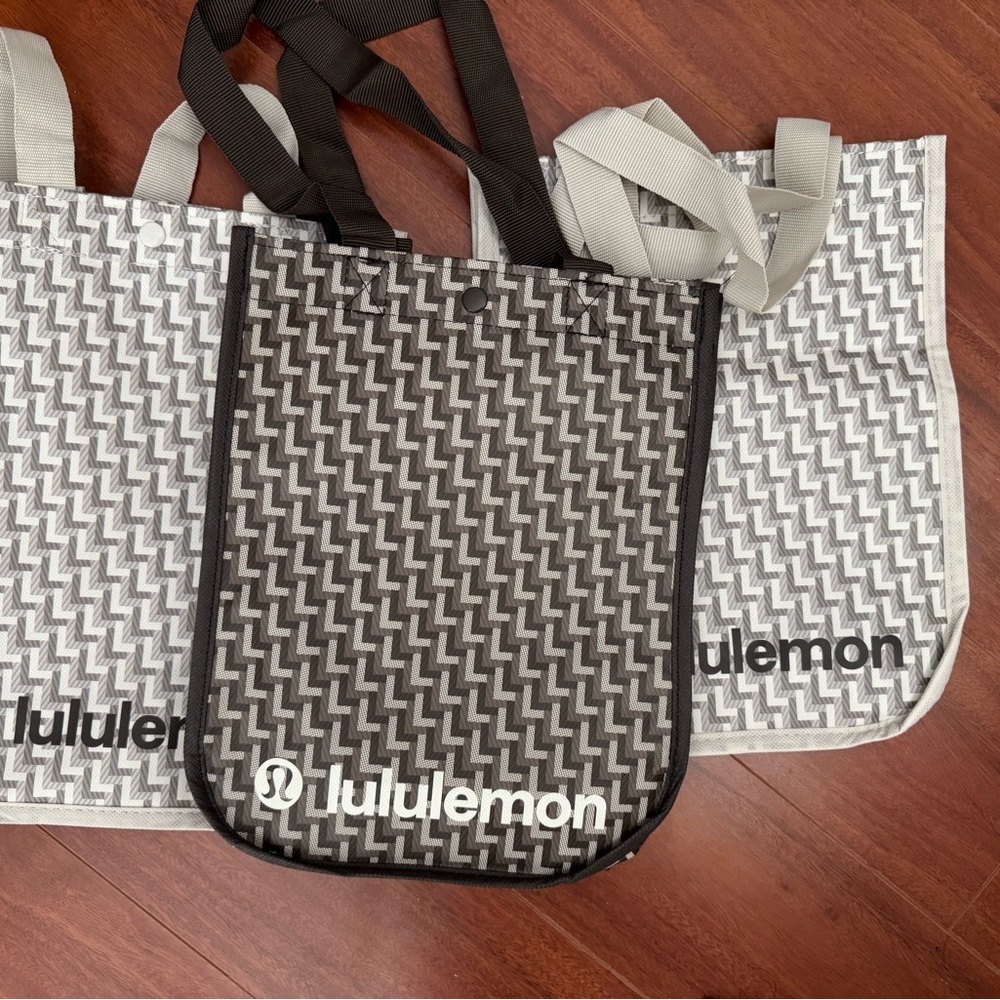 lululemon athletica Black & Gray Patterned Tote